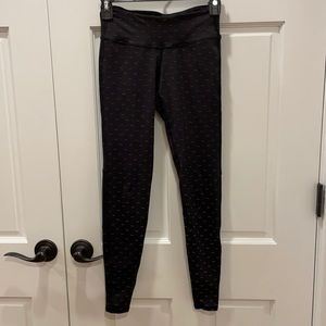 Old Navy (XS) black leggings
